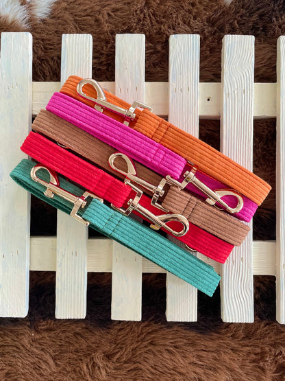 Forest green corduroy leash, soft yet durable for pet walks - Kostbar Pet Club
